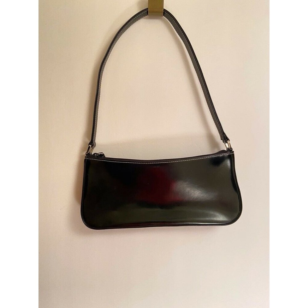 Q&A Womens Shoulder Purse Handbag Black Zipped Poc